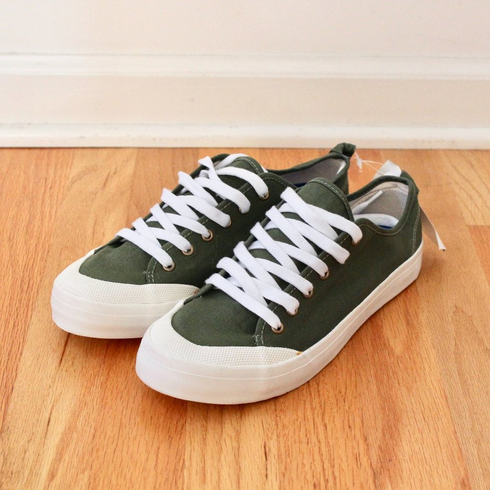 Arm Green Lace Up Sneakers